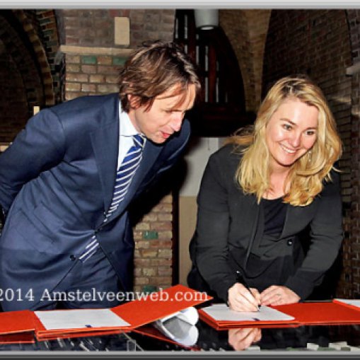 2014-Annakerk-Herbert Raat-Melanie Schultz-ondertekening