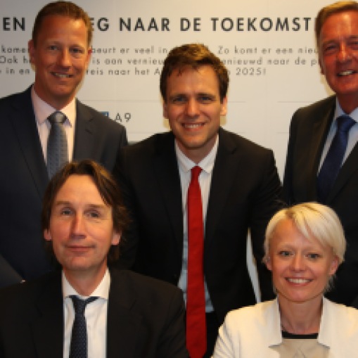 2018-wethouders Amstelveen: Herbert Raat Floor Gordon, Frank Berkhout, Marijn van Ballegooijen en Rob Ellermeijer