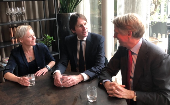 2019-Wethouders Amstelveen Floor Gordon D66, Herbert Raat VVD en Dick Benschop Schiphol